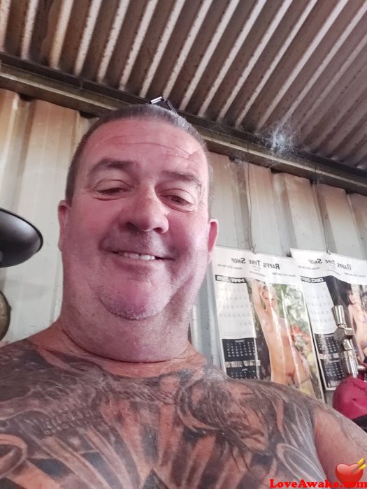 Daveonebox Australian Man from Mandurah