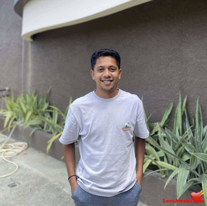 Lowennj Filipina Man from Misamis Or./Cagayan De Oro
