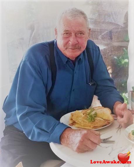 zooto Australian Man from Perth