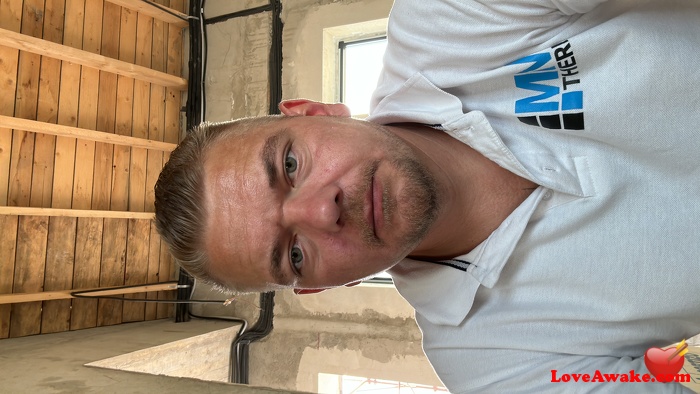 Alexx313 Romanian Man from Bacau