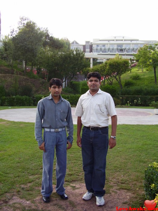 guhariqbal Pakistani Man from Lahore