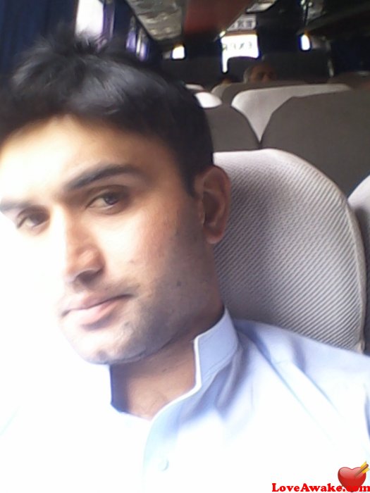 zeshanaaa Pakistani Man from Islamabad