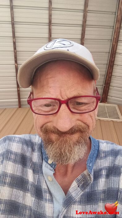 Julyguy73 American Man from Hohenwald