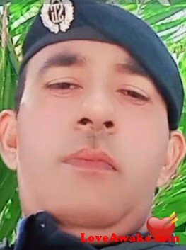 Mic52628 Pakistani Man from Karachi