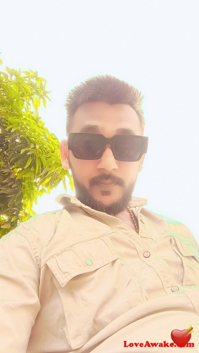 Pink7770 Indian Man from Surat
