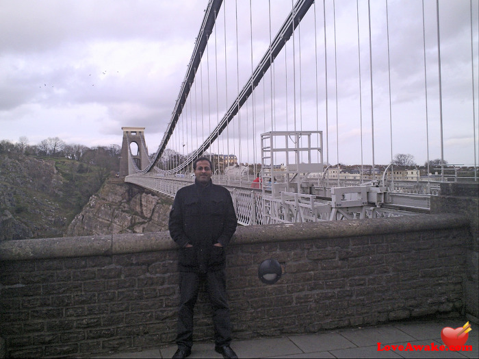 Sz2810 UK Man from Birmingham