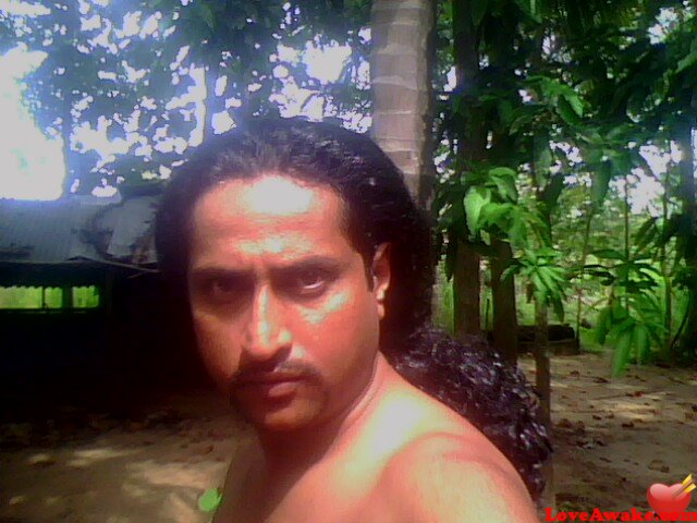 kumakuma Sri Lankan Man from Kandy