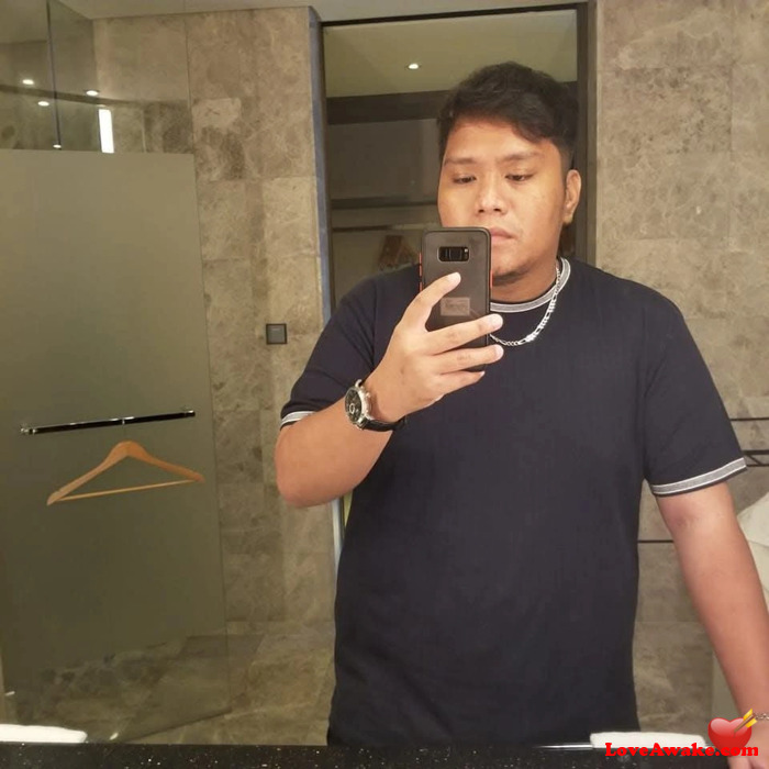 Iselyeah Filipina Man from Rizal, Luzon