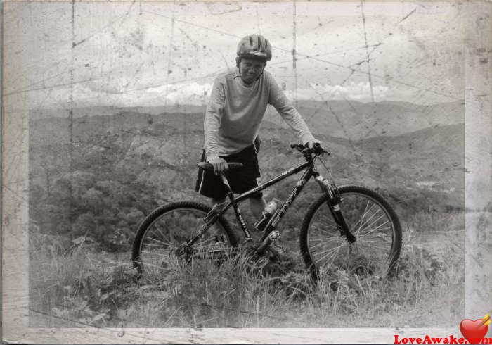 nebur Filipina Man from Baguio