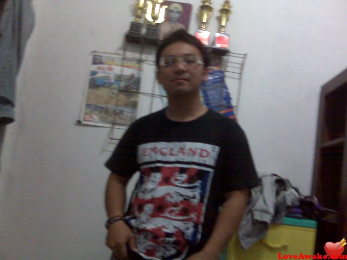 jiew Indonesian Man from Bandung, Java