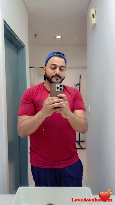 Shanisheikh111 Pakistani Man from Gujrat