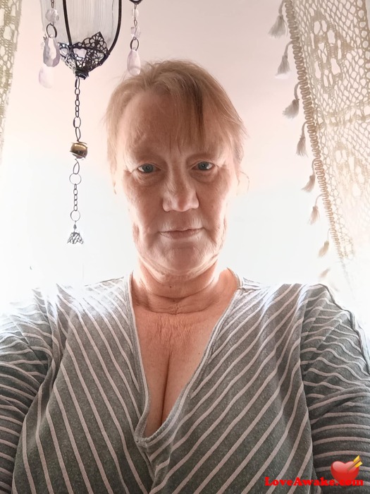 G1NNIEMOO57 UK Woman from Pontefract