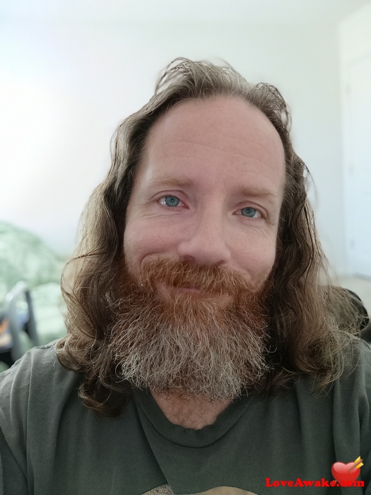 Kusiga American Man from Davenport