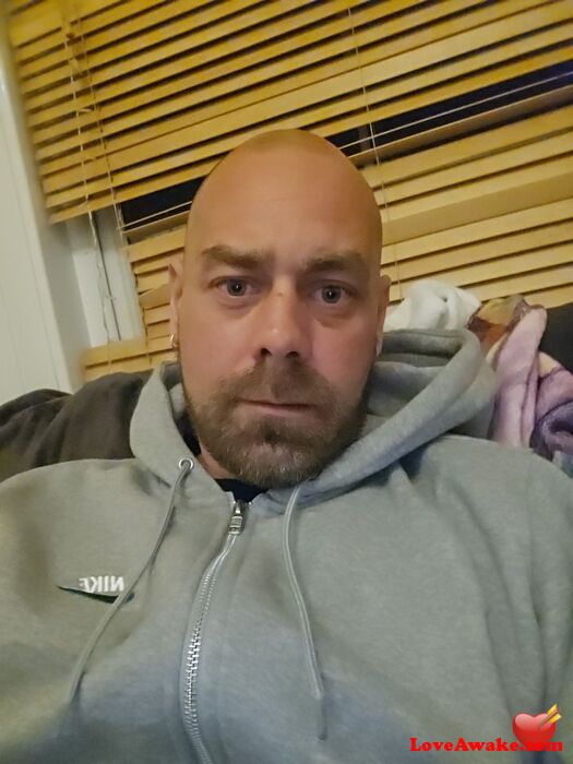 Merkelmanjoe UK Man from Hastings