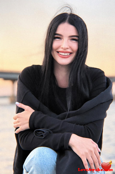 Sonechkoo Ukrainian Woman from Dnepropetrovsk