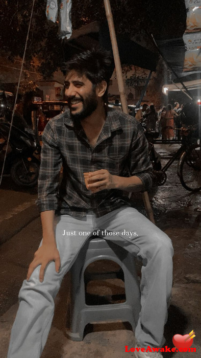 whyvicky69 Indian Man from New Delhi