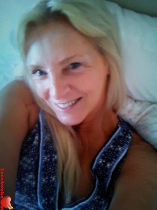 helloitsme59 American Woman from Brandon