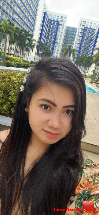 Aimzki Filipina Woman from Cebu