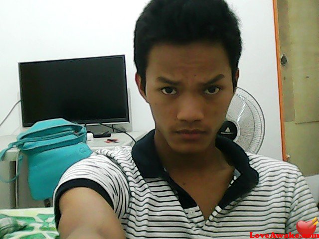allen14 Filipina Man from Manila