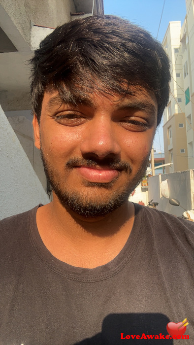 Krish107 Indian Man from Vadodara