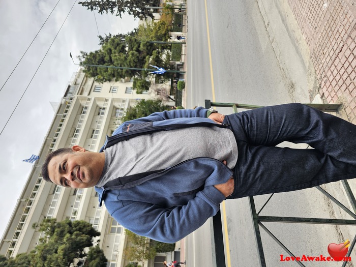 Spaliwal Greek Man from Athens = Athinai
