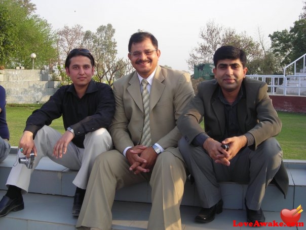 CNG Pakistani Man from Islamabad