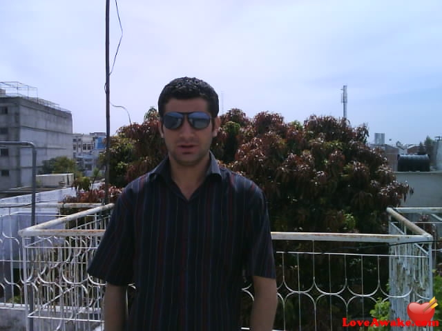 farhan55530 UAE Man from Abu Dhabi