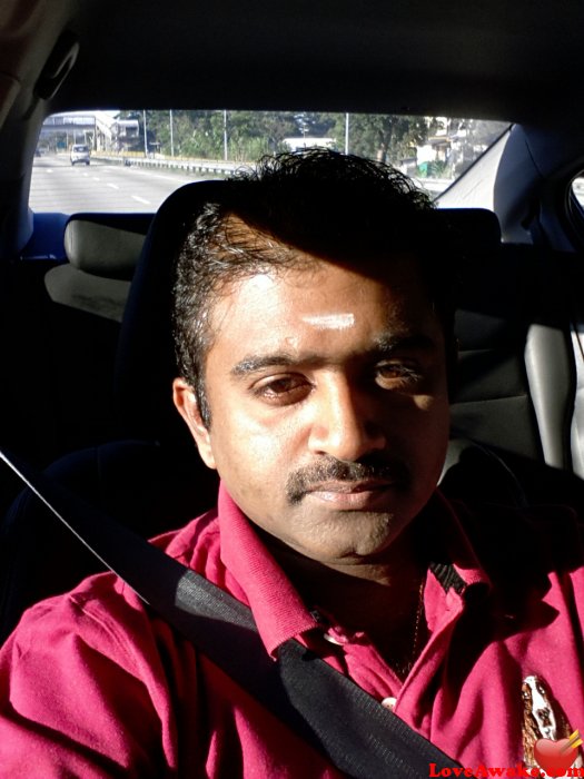 desh01 Malaysian Man from Kuala Lumpur