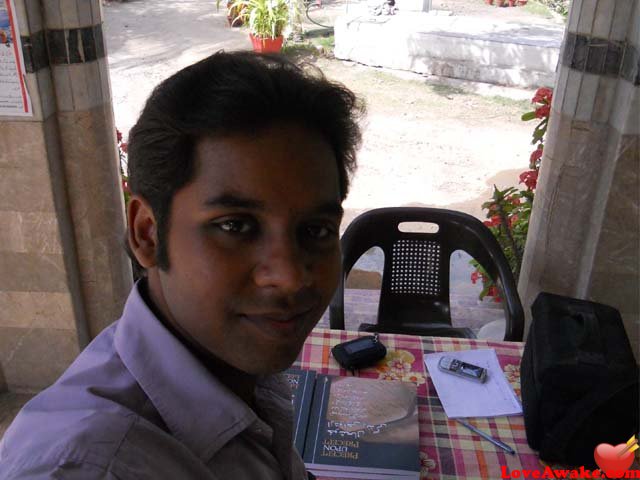 Jehoshaphat7 Pakistani Man from Karachi