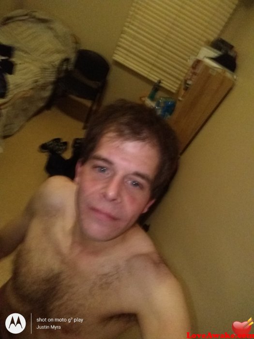 justinyyc69420 Canadian Man from Calgary