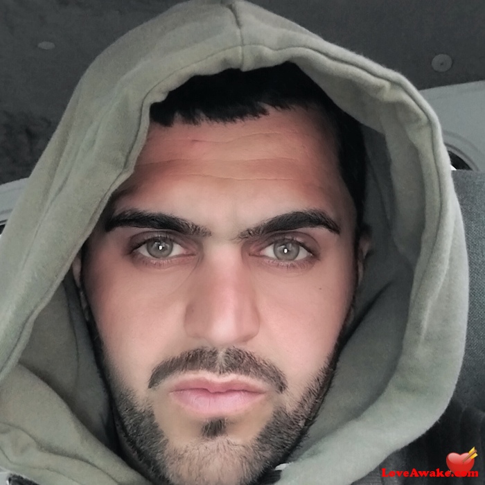 2000rebin Iraqi Man from Sulaymaniyah