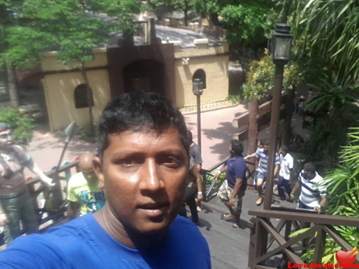 Thisanka Sri Lankan Man from Colombo