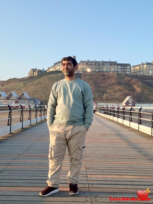 Farhanguy1 UK Man from Linthorpe