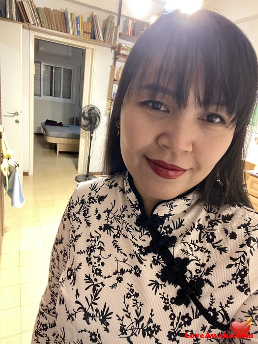 LetMeBeThe1 Filipina Woman from Makati