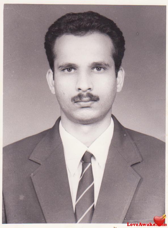 dhanishkani Indian Man from Chennai (ex Madras)