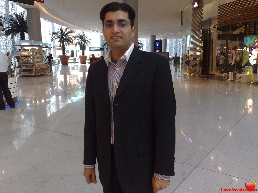 lonelyraja Pakistani Man from Lahore