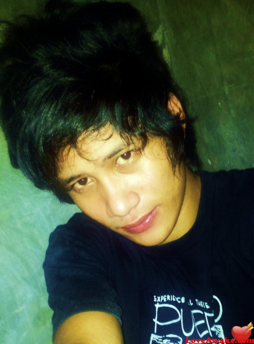 reymund Filipina Man from Manila