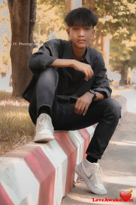 Myatminoo Myanmar Man from Yangon