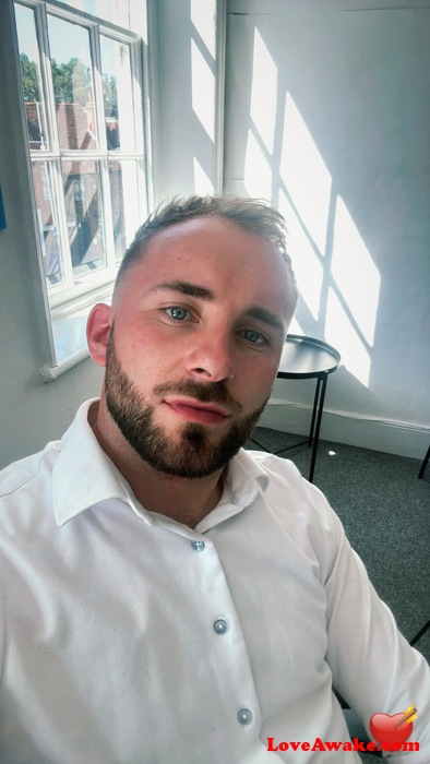 Youngguy199711 UK Man from Colchester