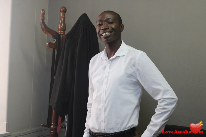 Maandamicheal African Man from Muledane