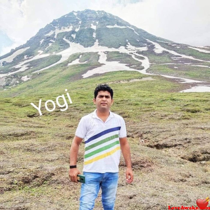 Yogesh987343 Indian Man from New Delhi