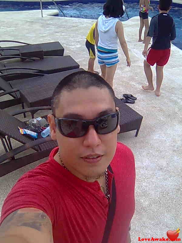 evs Filipina Man from Cebu