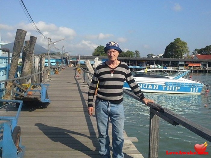 GERARDAVN French Man from Sete