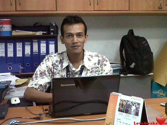 TonnyTone70 Indonesian Man from Jakarta, Java