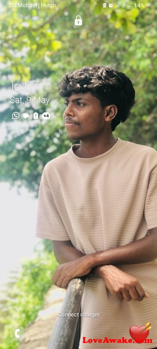 Chari2006 Sri Lankan Man from Kuliyapitiya