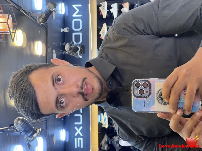 KasimoCHH Algerian Man from Alger (Algiers)