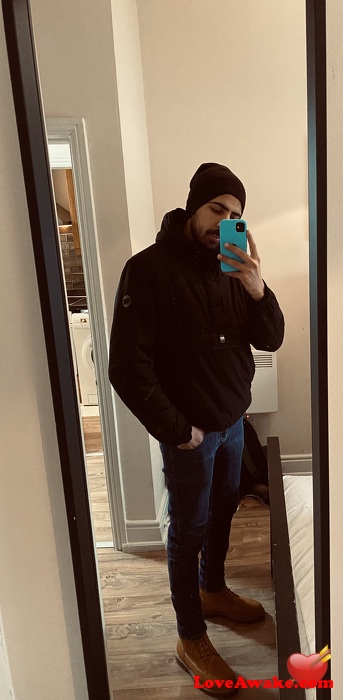 Ahmaddawas Irish Man from Dublin