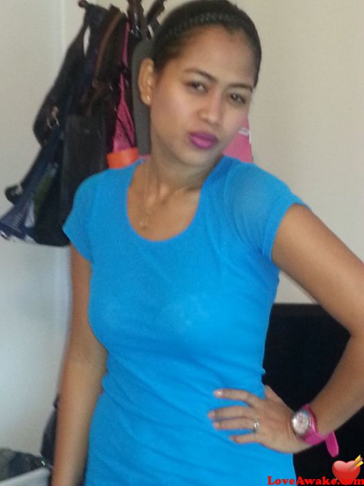 zoe18 Filipina Woman from Pampanga