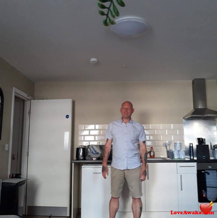 Bigphil74 UK Man from Liverpool