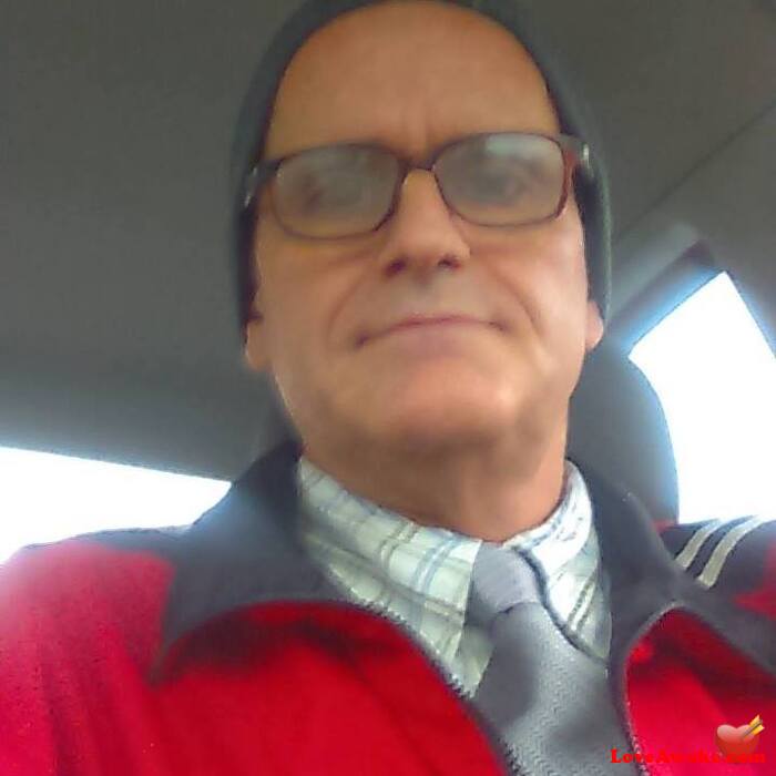 friendfriend49 American Man from Portland